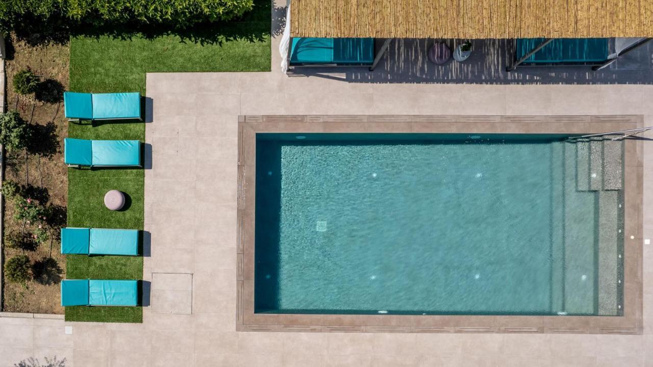 Antonia Villa - Luxurious Serenity With Private Pool, By Zantewize Kalipadhon Exterior photo